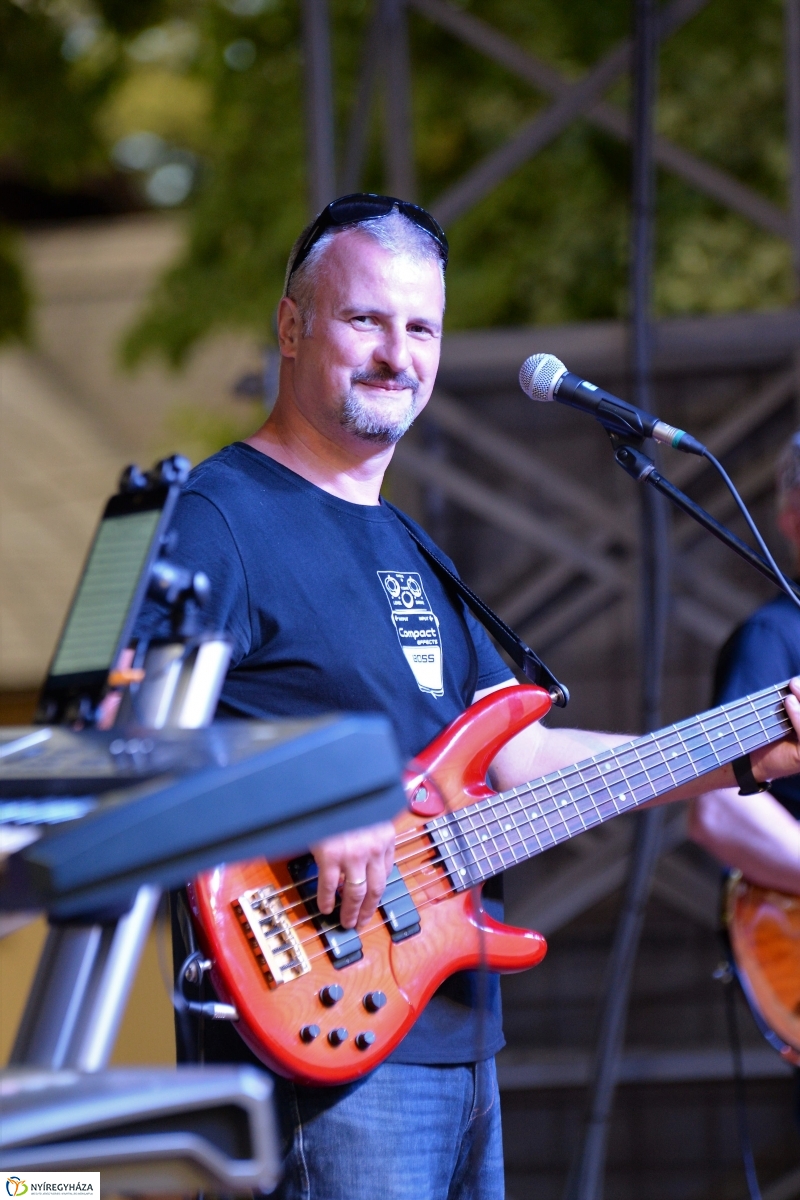 A Polip Band is fellépett a Sárkányhajó Fesztiválon-fotó Trifonov Éva