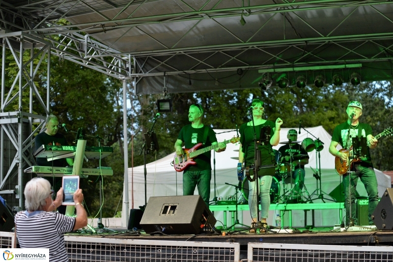 A Polip Band is fellépett a Sárkányhajó Fesztiválon-fotó Trifonov Éva