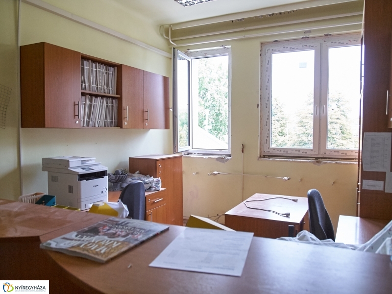 Felújítják a Zrínyi gimnáziumot - fotó Szarka Lajos