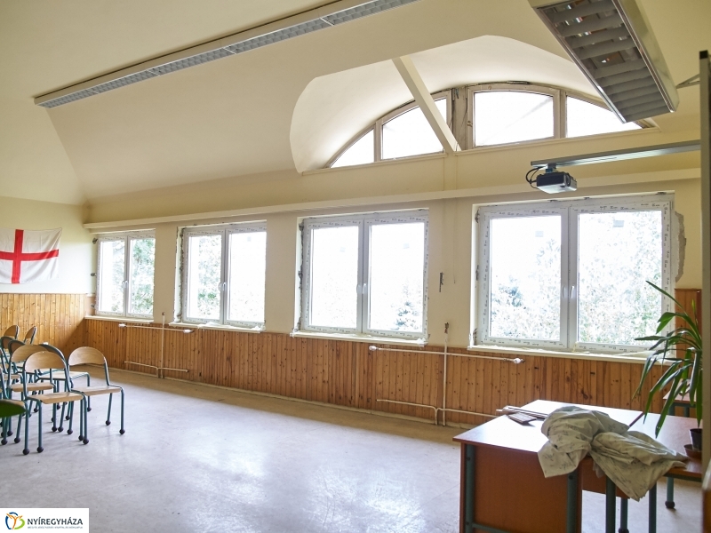 Felújítják a Zrínyi gimnáziumot - fotó Szarka Lajos