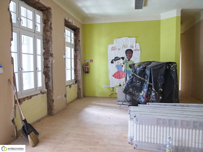 Felújítják a Mustárházat - fotó Szarka Lajos