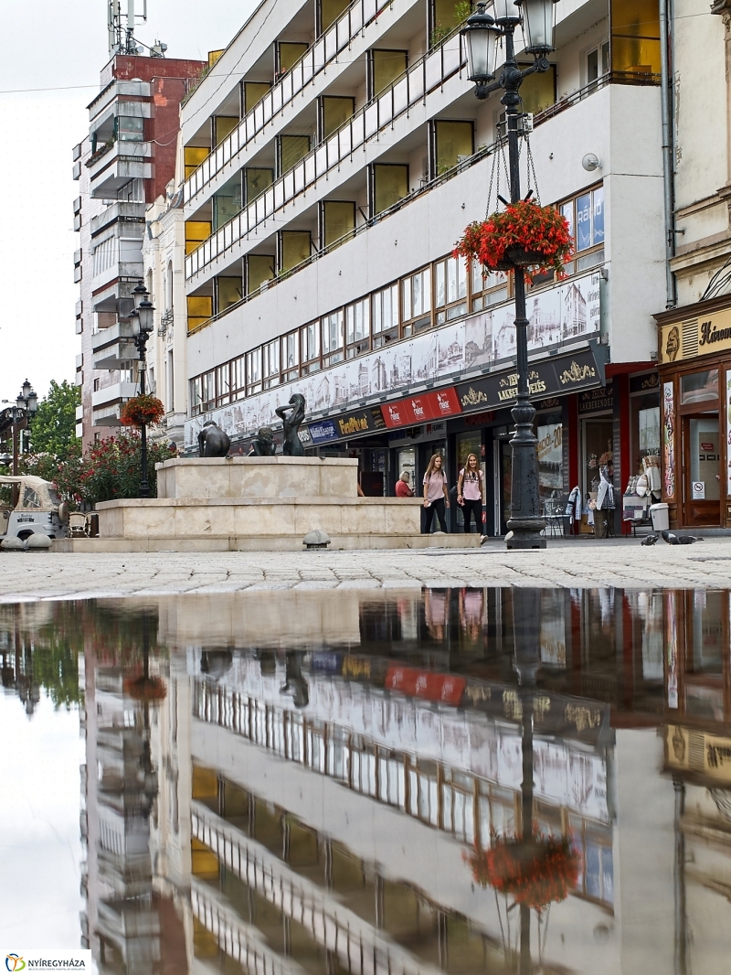 Borús, nyári belváros - fotó Szarka Lajos