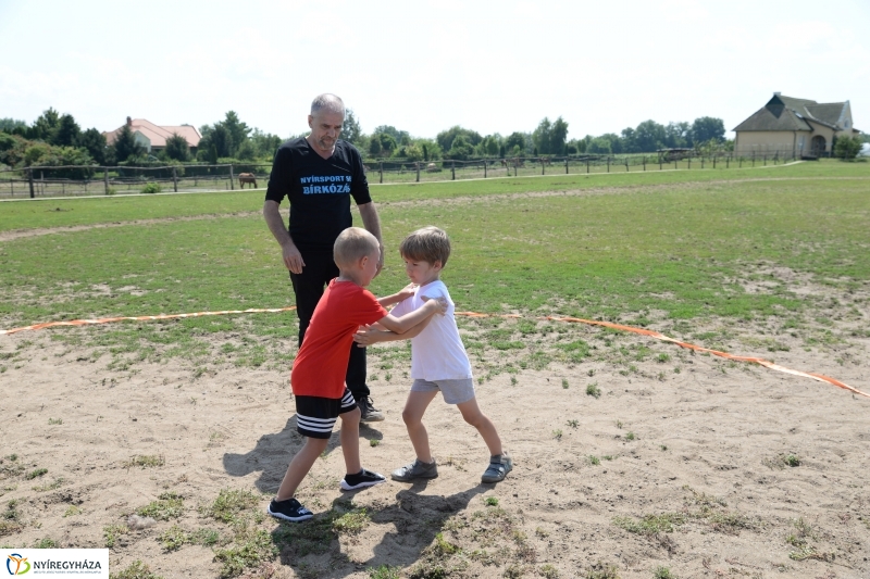 Népi sportágválasztó - fotó Trifonov Éva
