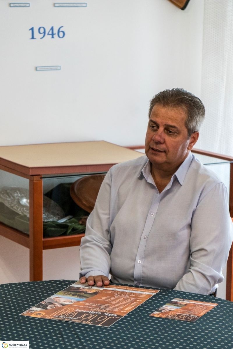 Jó bőr vagy! sajtótájékoztató a Kállay Gyűjteményben