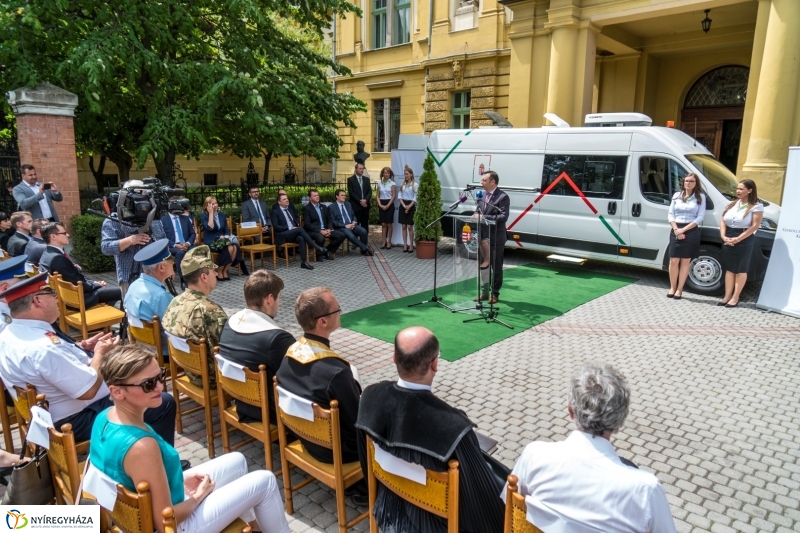 Mobil Kormányablakot adtak át