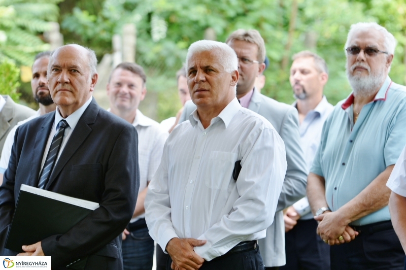 Pazonyi út - felújított útátadás - fotó Trifonov Éva