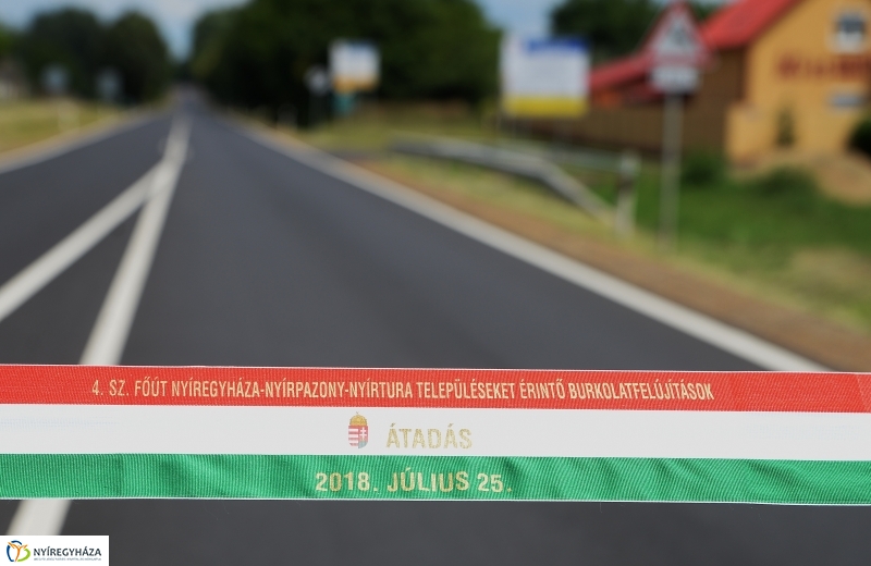 Pazonyi út - felújított útátadás - fotó Trifonov Éva