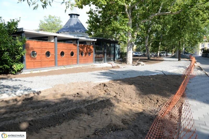 A Bessenyei tér felújítási munkálatai - fotó Trifonov Éva