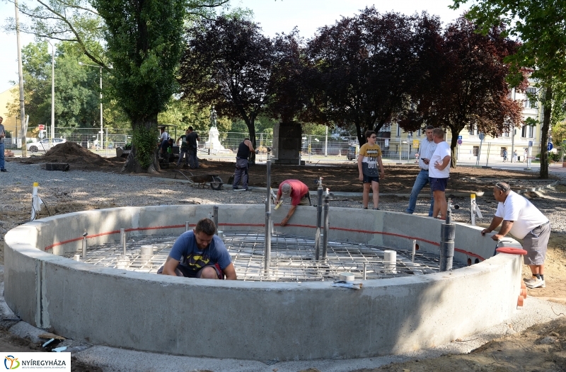 A Bessenyei tér felújítási munkálatai - fotó Trifonov Éva