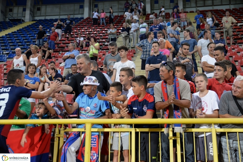 Szpari-Kazinbarcika - fotó Trifonov Éva