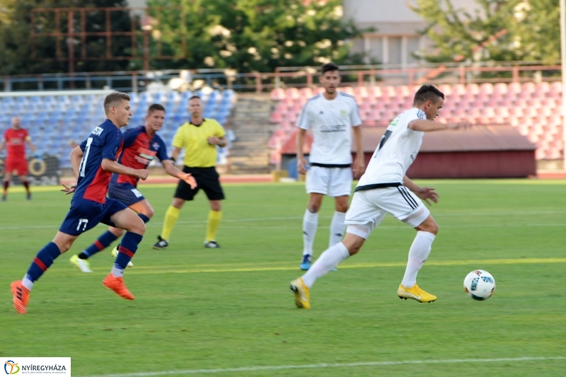 Szpari-Kazinbarcika - fotó Trifonov Éva