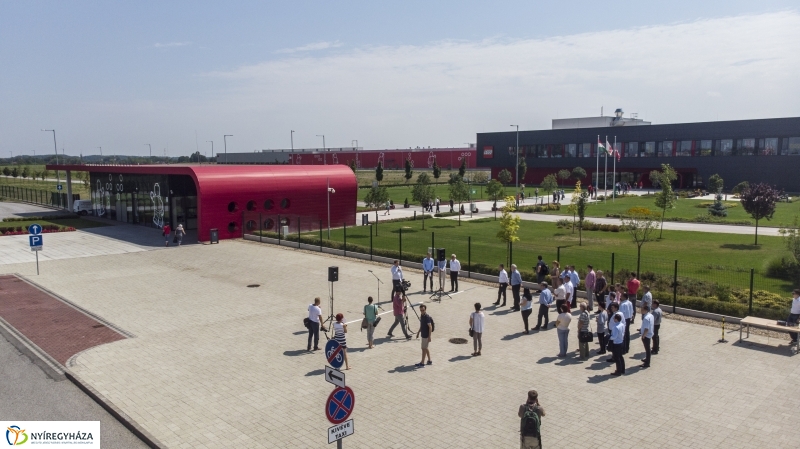 LEGO buszok - fotó Szarka Lajos