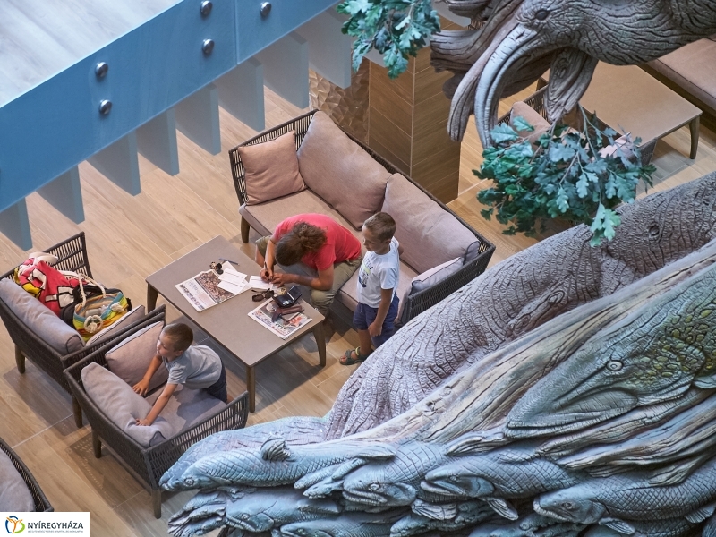 Első vendégek a Hotel Pangeaban - fotó Szarka Lajos