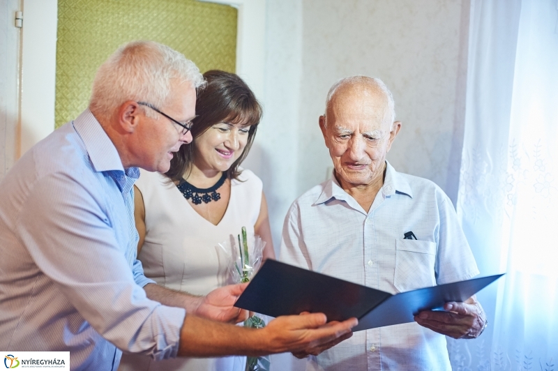 Szépkorú köszöntése Németh József - fotó Szarka Lajos