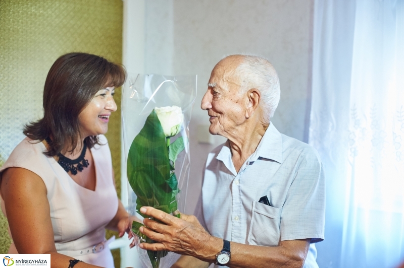 Szépkorú köszöntése Németh József - fotó Szarka Lajos