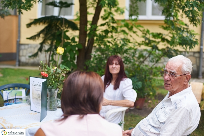 Szépkorú köszöntése Bartha Dénes - fotó Szarka Lajos