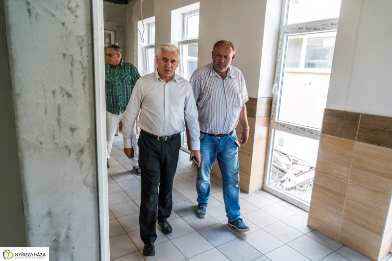 Felújítási munkálatok bejárása - Fotó Kohut Árpád