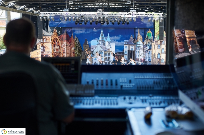 Látogatói túra a Szabadtérin - fotó Szarka Lajos