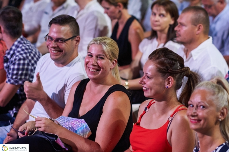 Rózsakert Szabadtéri Színház megnyitó előadás