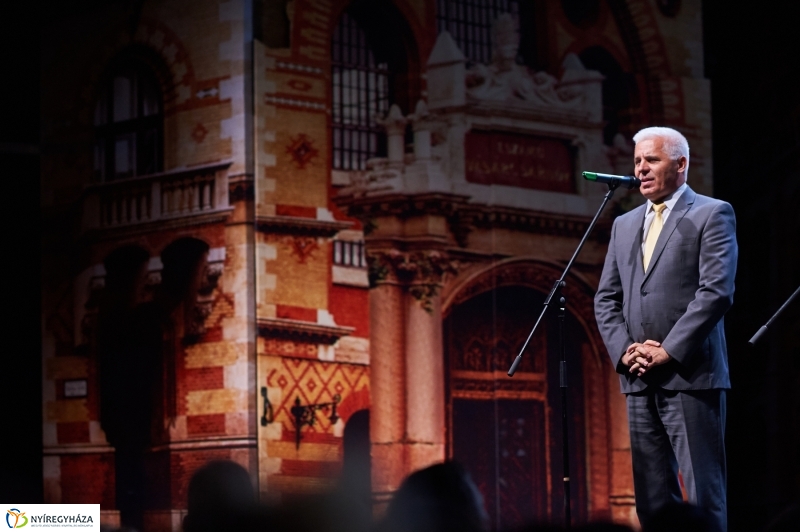 Rózsakert Szabadtéri Színház megnyitó előadás