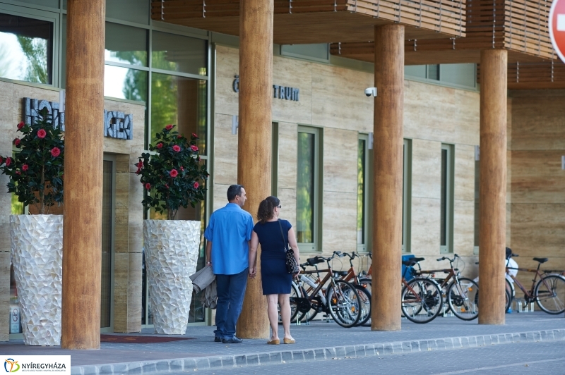 Egy vasárnap délután a Tófürdőn