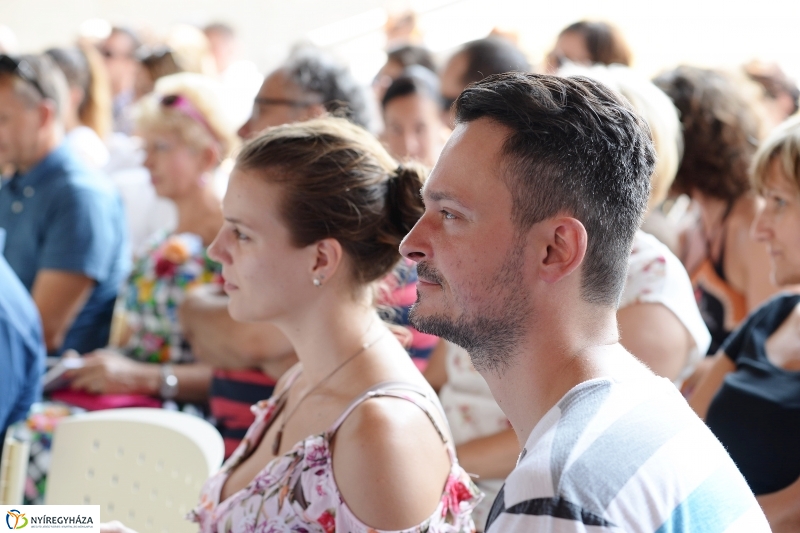 Színházi évadnyitó - fotó Trifonov Éva