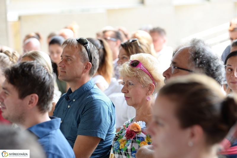 Színházi évadnyitó - fotó Trifonov Éva