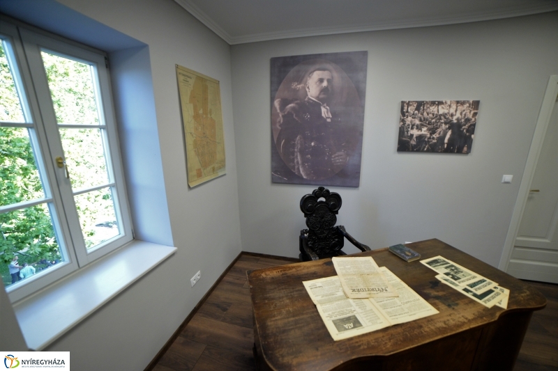 Bencs Villa megnyitó - fotó Trifonov Éva