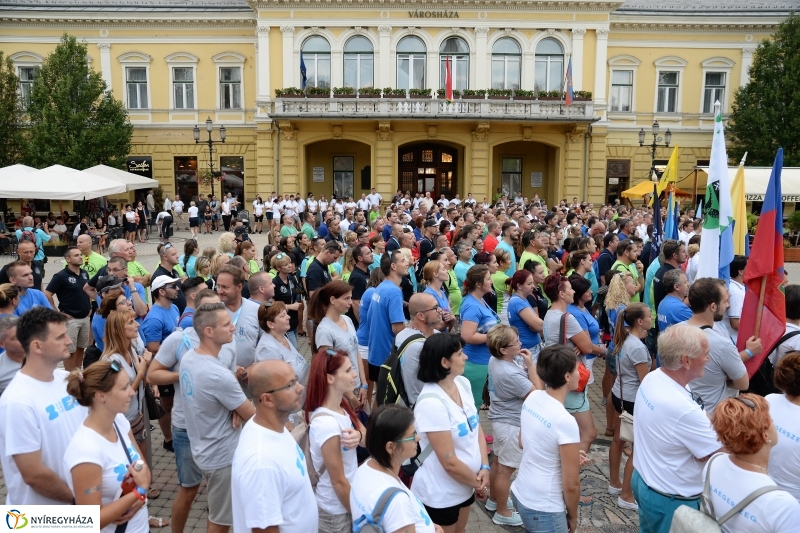 Sporttalálkozó megnyitó a Kossuth téren -fotó Trifonov Éva