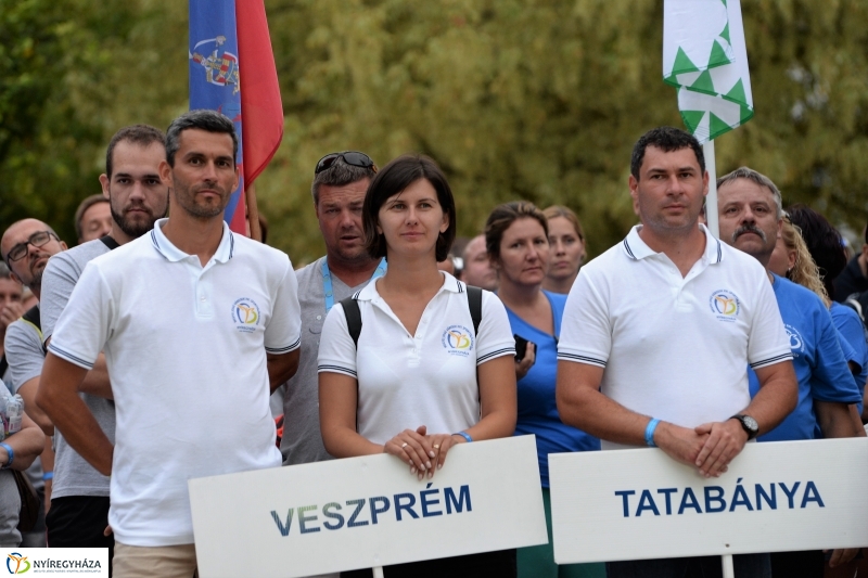 Sporttalálkozó megnyitó a Kossuth téren -fotó Trifonov Éva