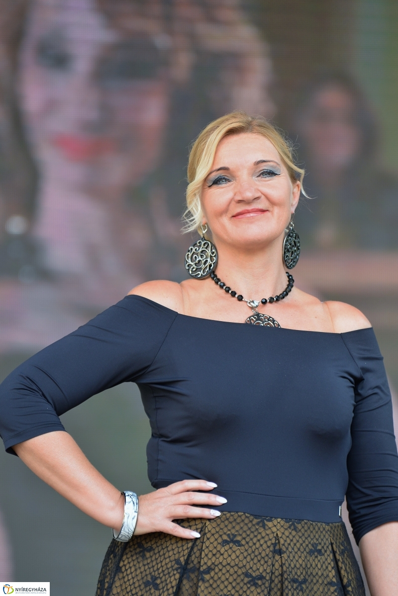 Ékszerbemutató a VIDOR Fesztiválon - fotó Trifonov Éva