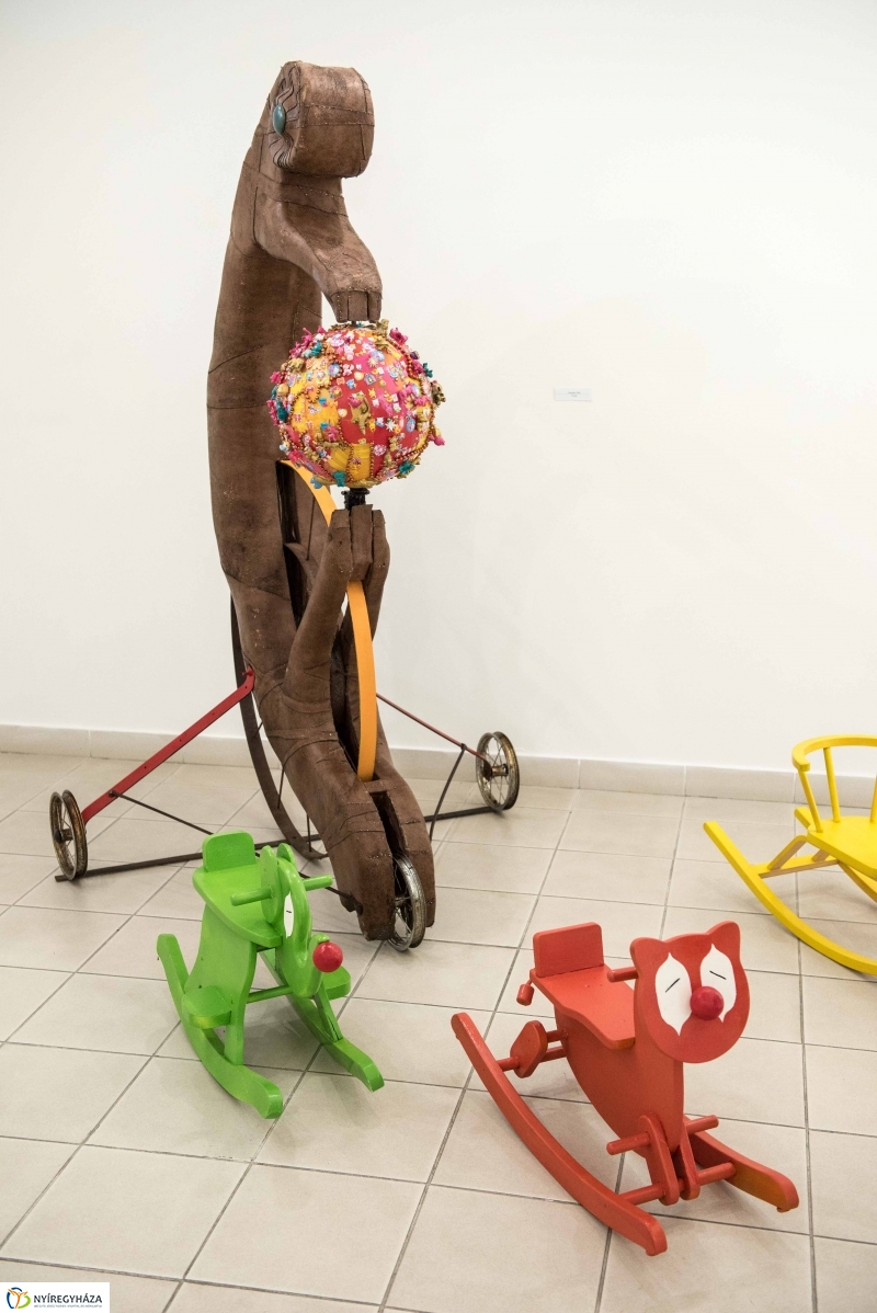 Képzőművészeti ösztöndíjasok kiállításmegnyitója 