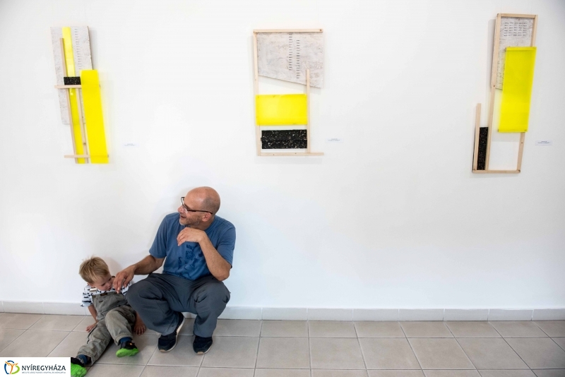 Képzőművészeti ösztöndíjasok kiállításmegnyitója 