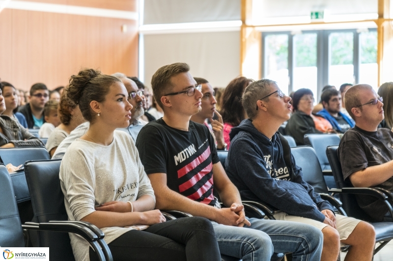 Előadás a beiratkozásról a Nyíregyházi Egyetemen - Fotó Kohut Árpád