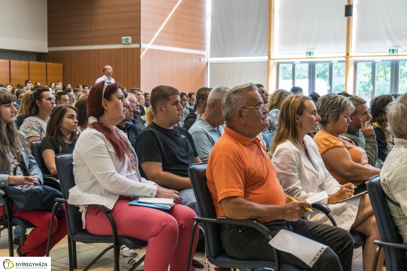 Előadás a beiratkozásról a Nyíregyházi Egyetemen - Fotó Kohut Árpád