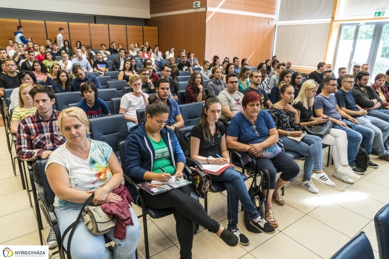 Előadás a beiratkozásról a Nyíregyházi Egyetemen - Fotó Kohut Árpád