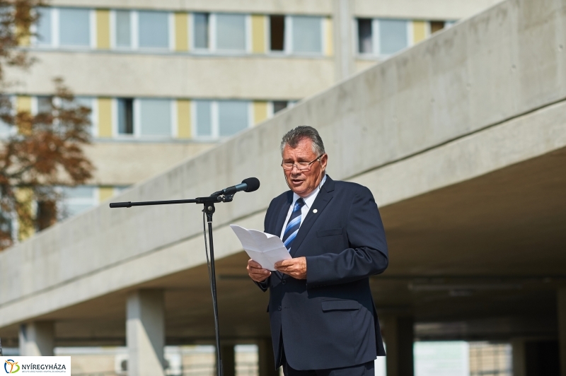 Kórházi parkolóház átadó - fotó Szarka Lajos