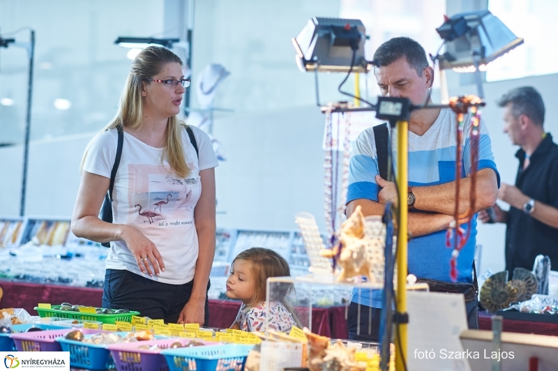 Ásványbörze Nyíregyházán - fotó Szarka Lajos