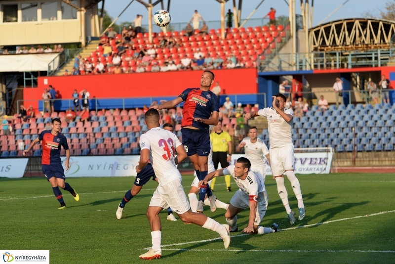 Szpari-Vasas labdarúgó mérkőzés - fotó Trifonov Éva