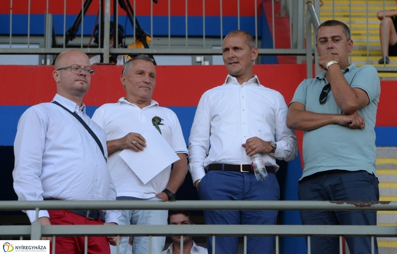 Szpari-Vasas labdarúgó mérkőzés - fotó Trifonov Éva