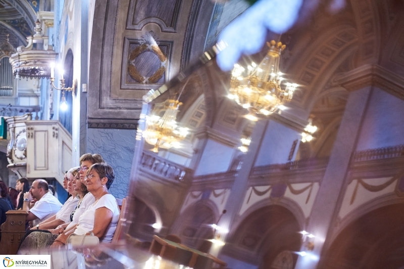 Tanévnyitó az evangélikus iskolában - fotó Szarka Lajos