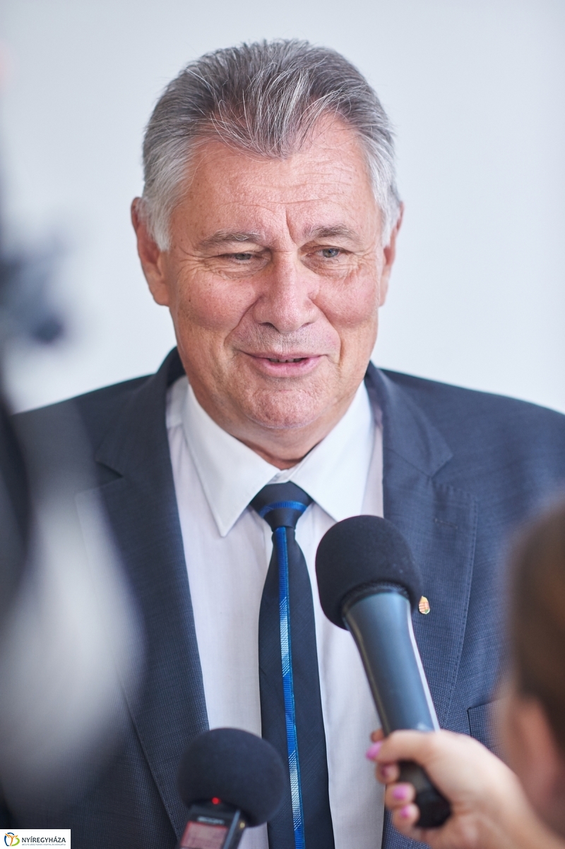 Diplomás ápolók - fotó Szarka Lajos