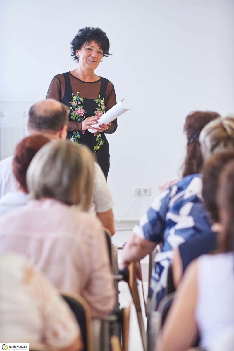 Diplomás ápolók - fotó Szarka Lajos