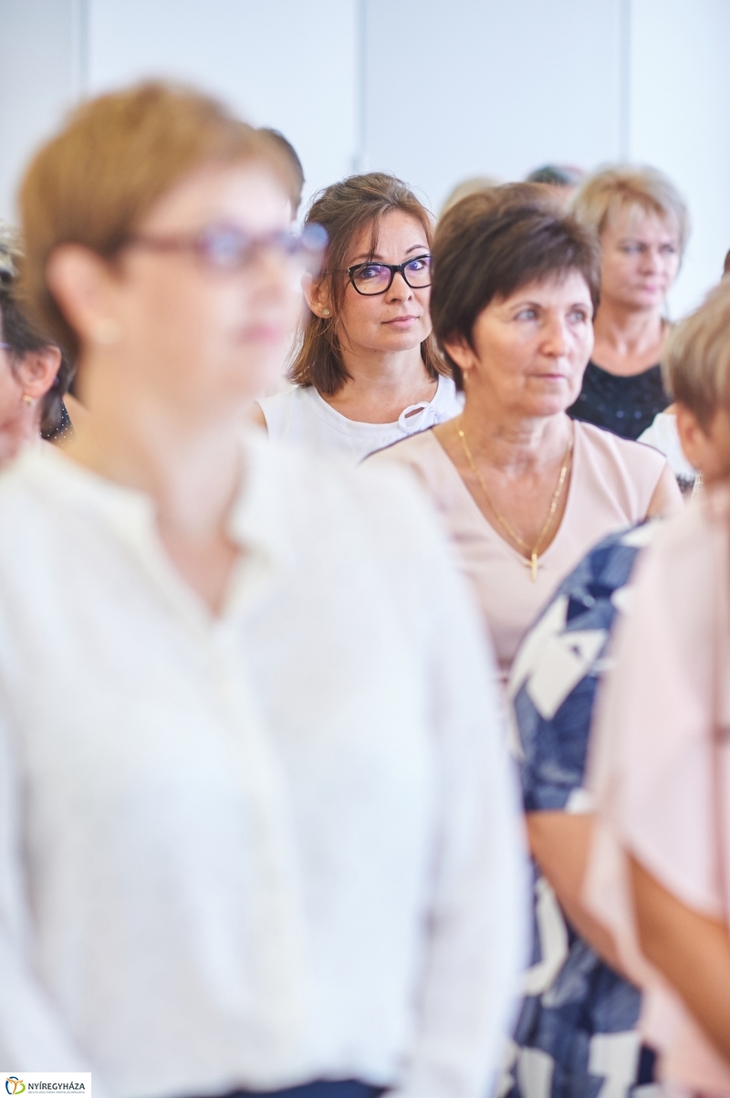 Diplomás ápolók - fotó Szarka Lajos