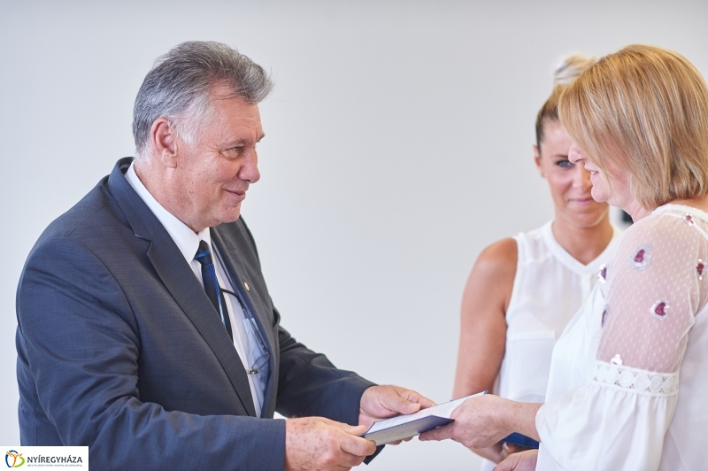 Diplomás ápolók - fotó Szarka Lajos