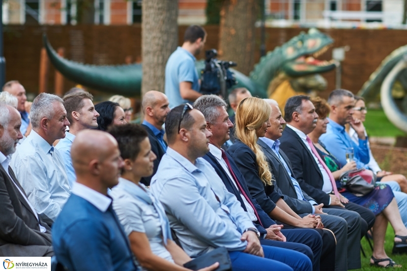 Hotel Pangea átadó - fotó Szarka Lajos