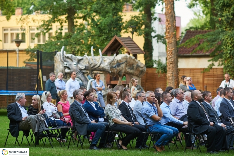 Hotel Pangea átadó - fotó Szarka Lajos