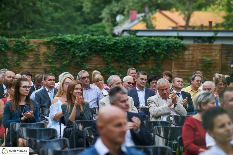 Hotel Pangea átadó - fotó Szarka Lajos