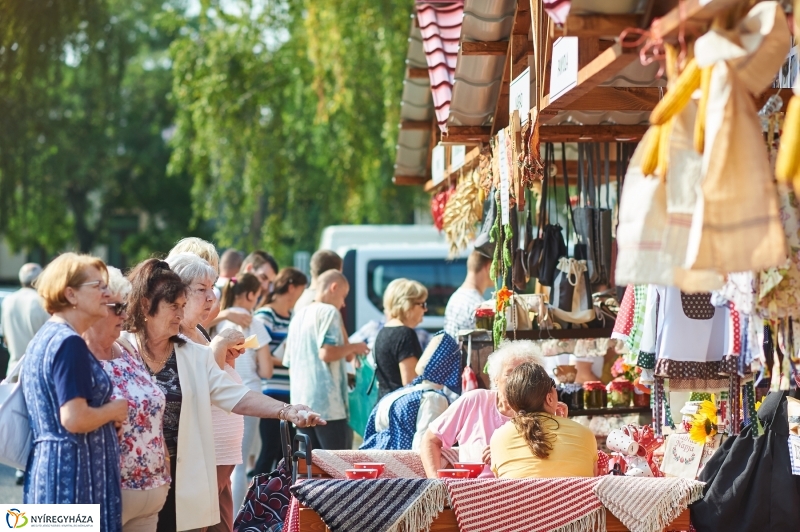 Közfoglalkoztatási kiállítás 2018 - fotó Szarka Lajos