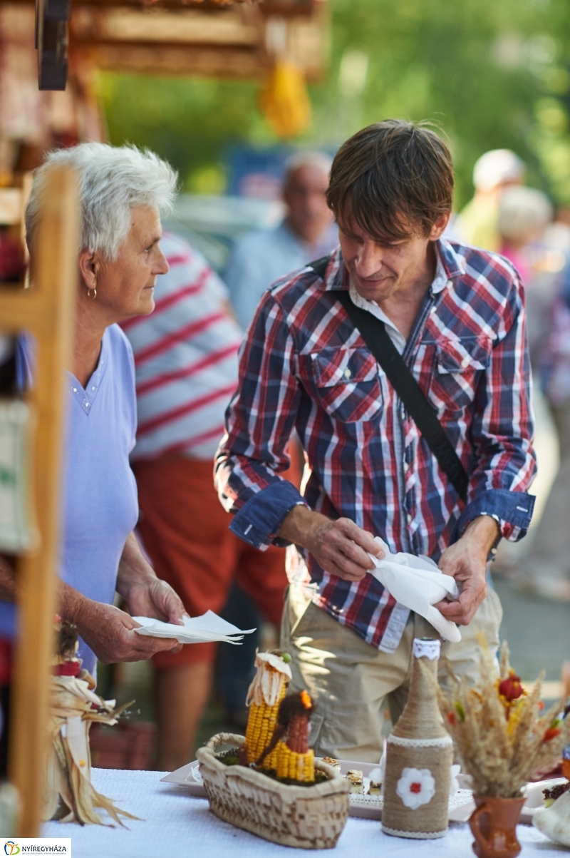 Közfoglalkoztatási kiállítás 2018 - fotó Szarka Lajos